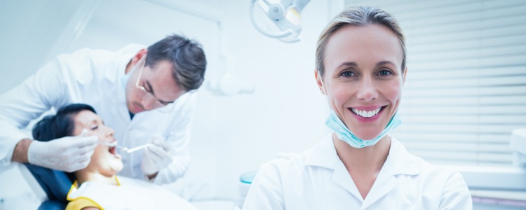 What is a Dental Therapist? - Derby Dentists